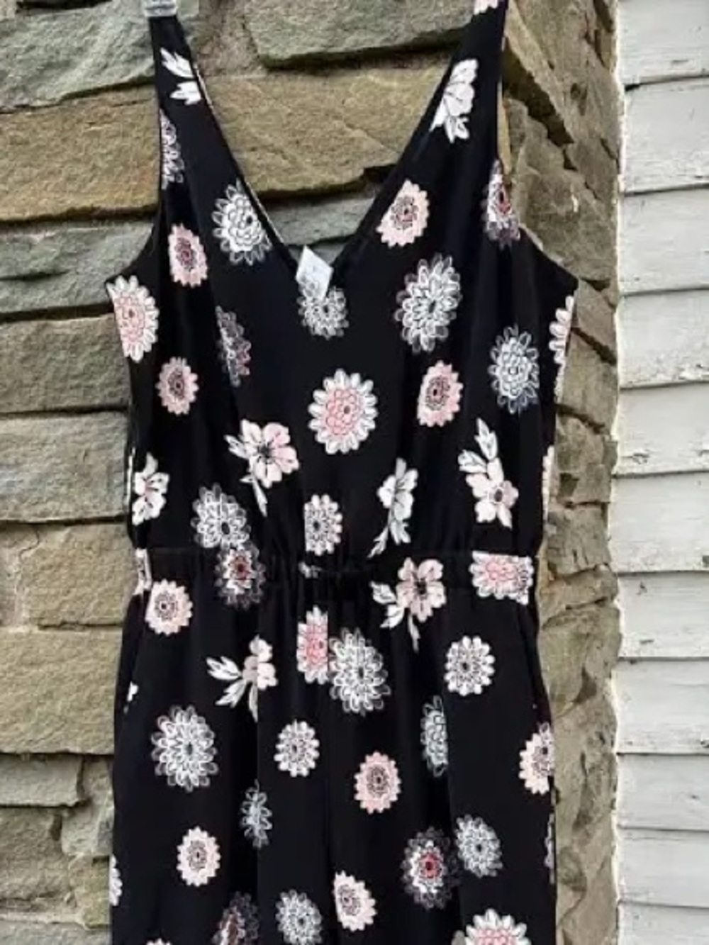 LOFT Black Floral V-Neck Wide-Leg Jumpsuit - Picture 2 of 4